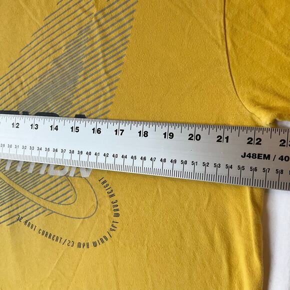 Nautica Men Short Sleeve T-shirt Size M, Yellow, Nautica Competition - Picture 3 of 7